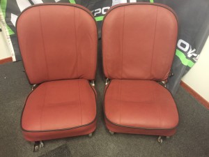 Set volledig lederen stoelen  # €