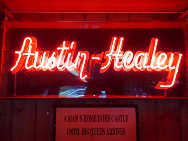 Austin Healey neon