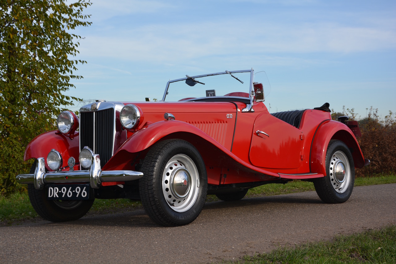 MG TD 1250 X-Pag afb43 british sports cars