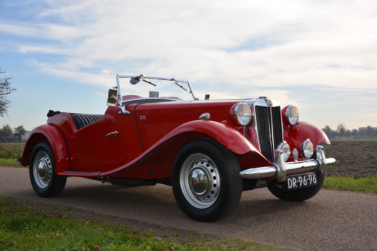 MG TD 1250 X-Pag afb41 british sports cars