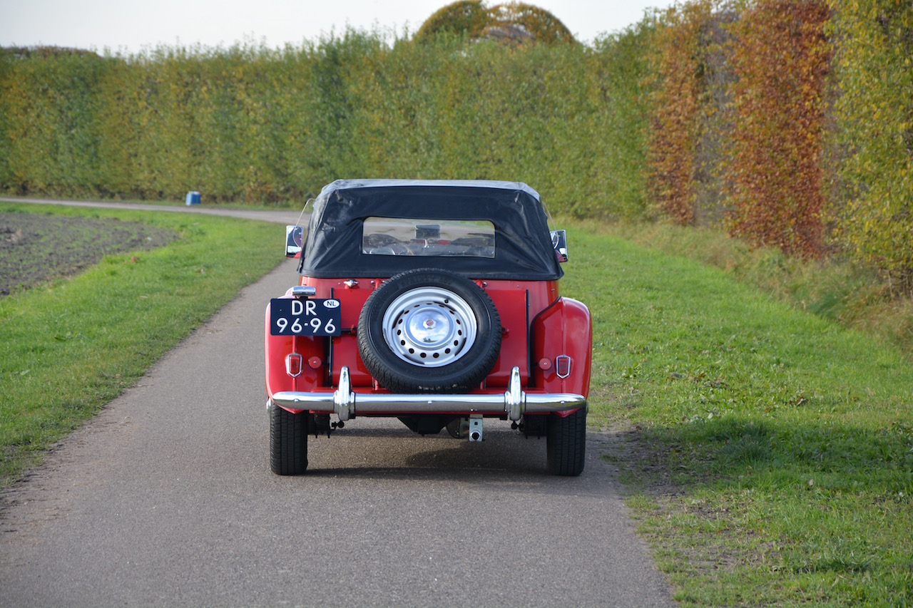 MG TD 1250 X-Pag afb7 british sports cars