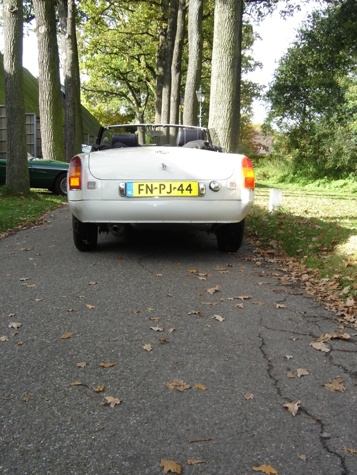 MGB 1977 afb 1 britishsportscars