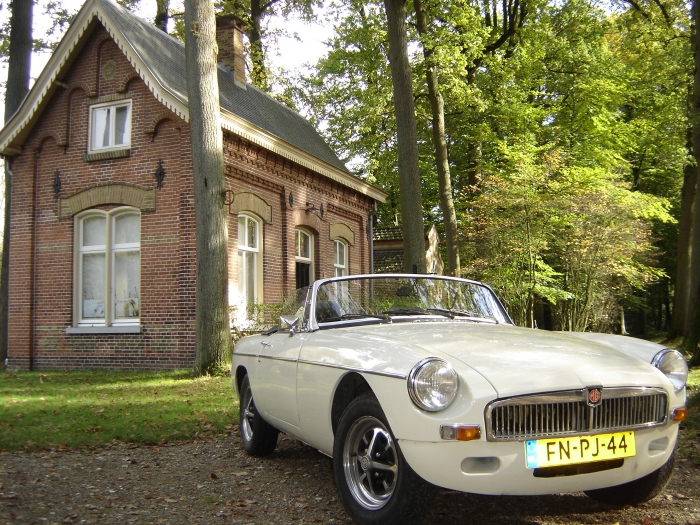 MGB 1977 afb 5 britishsportscars