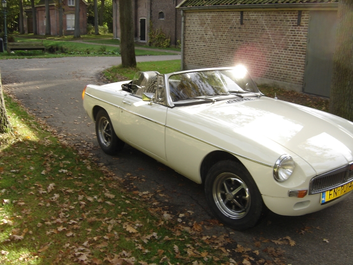 MGB 1977 afb 9 britishsportscars